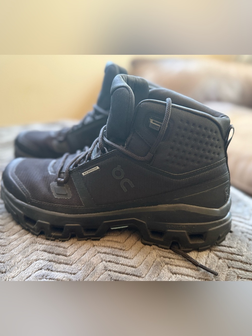 On Running Cloudrock Mid Black Waterproof Boot; Women’s size 8.5